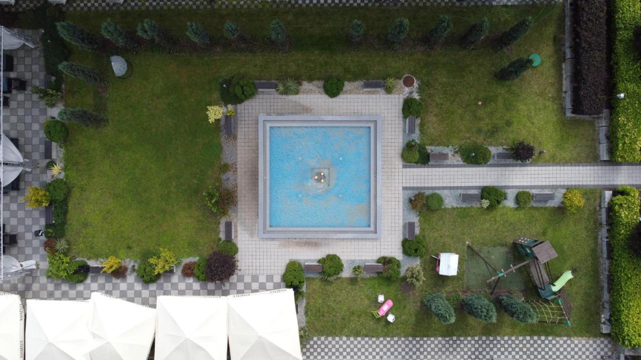 Hotel Malinowski Business Gliwice Kültér fotó