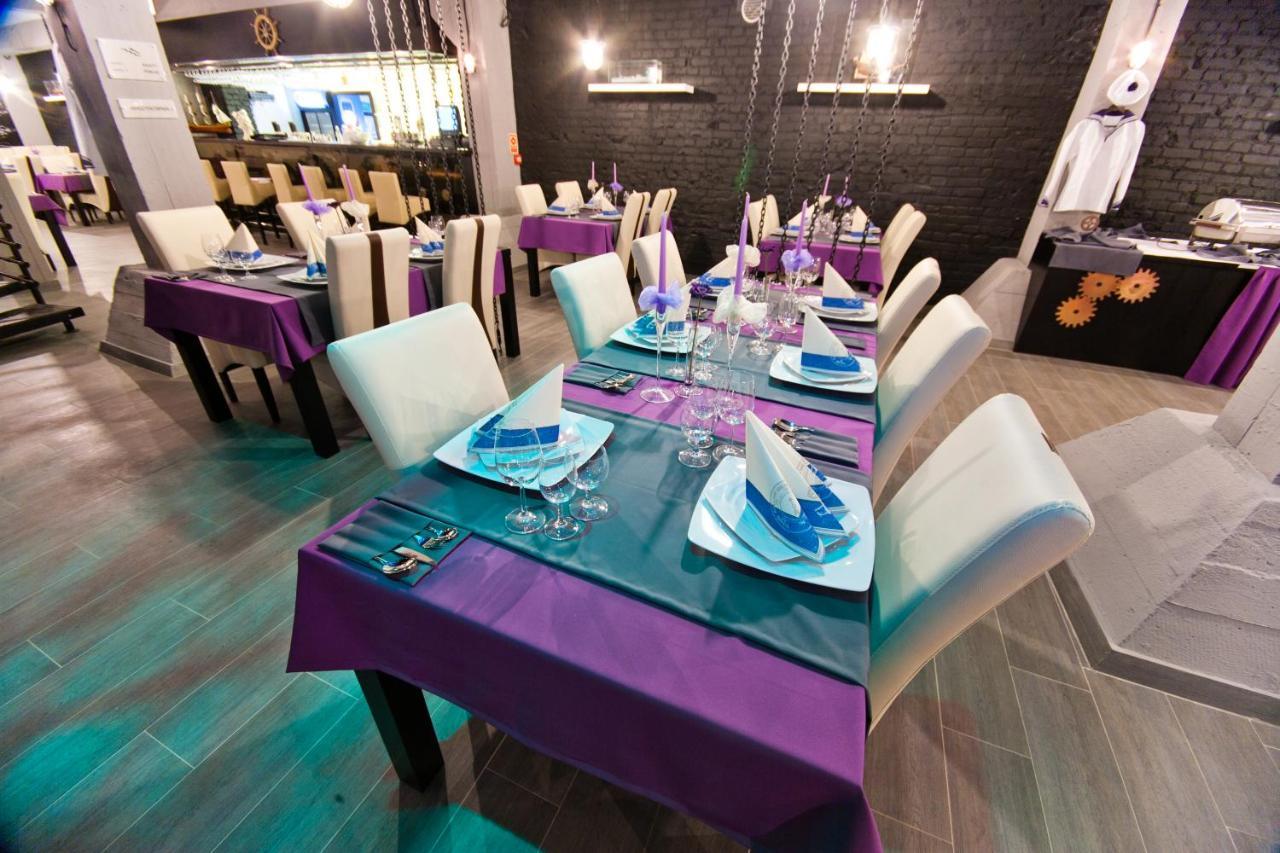 Hotel Malinowski Business Gliwice Kültér fotó
