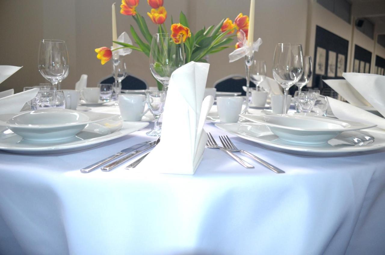 Hotel Malinowski Business Gliwice Kültér fotó