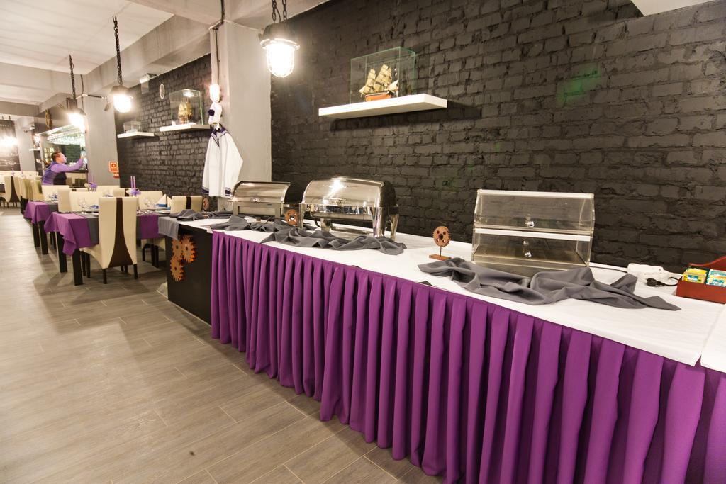 Hotel Malinowski Business Gliwice Kültér fotó