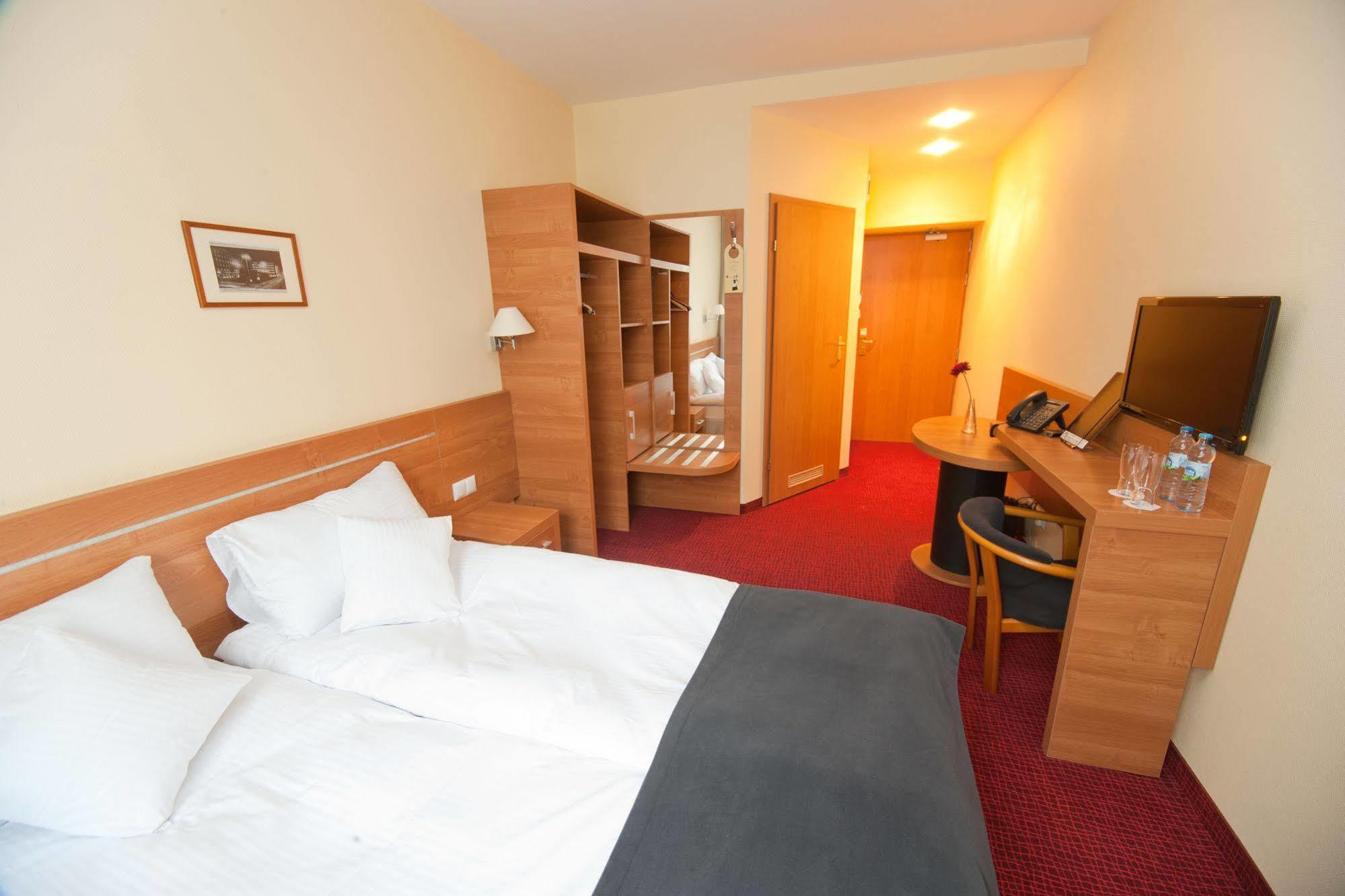 Hotel Malinowski Business Gliwice Szoba fotó