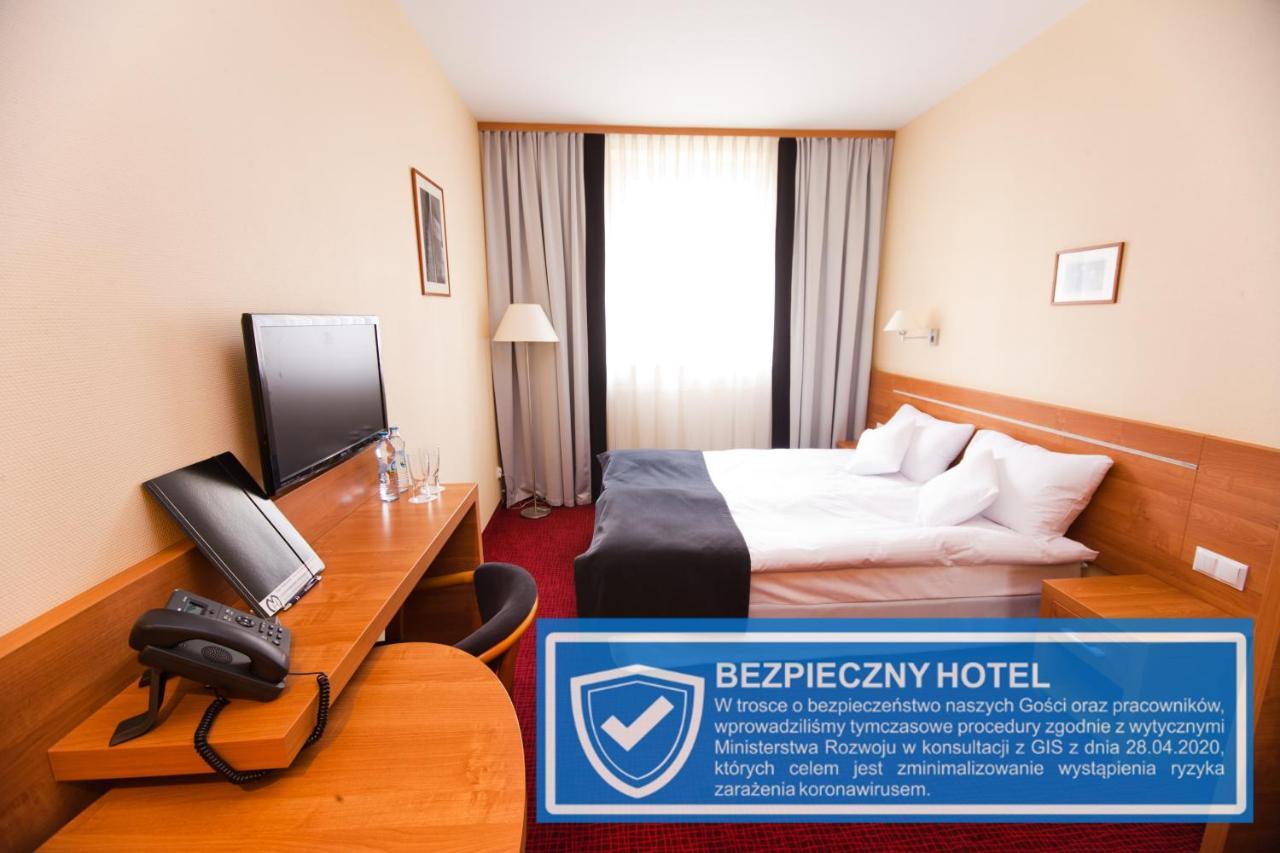 Hotel Malinowski Business Gliwice Kültér fotó